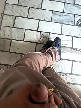 Snapshot of yaradayar chatting on 9, 4, 2026 yaradayar online show from 9, 4, 2026