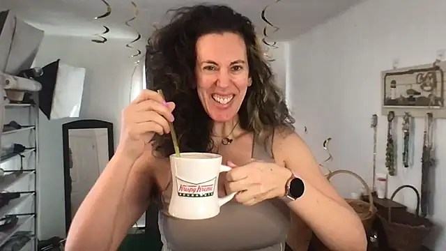 BonfireBonnie online show from 2, 1, 2025