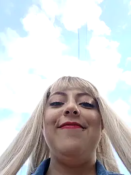 madelaine- online show from 23, 1, 2025