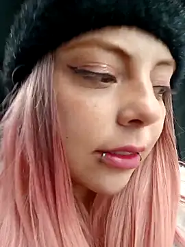 madelaine- online show from 17, 3, 2025