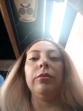 madelaine- online show from 3, 10, 2025