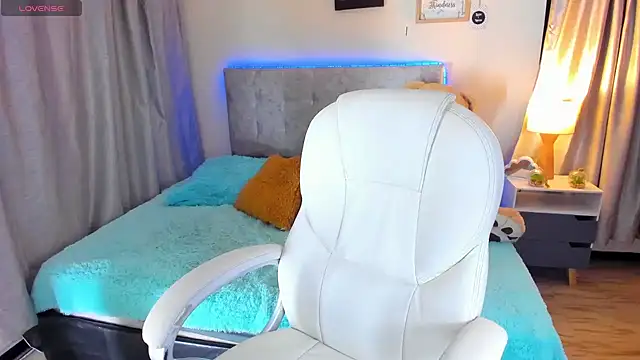 valentina jonnes1 online show from 18, 12, 2024