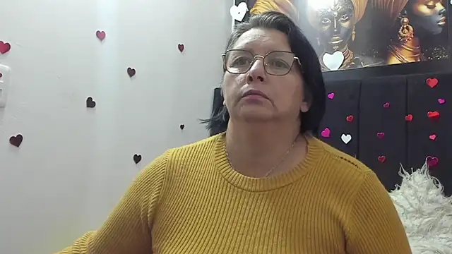 Evaaross 2345 online show from 14, 4, 2026