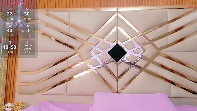 Snapshot of littleebonymommy chatting on 28, 2, 2026 littleebonymommy online show from 28, 2, 2026