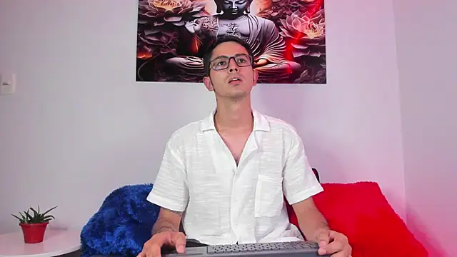 Snapshot of Ethan_Sai___ chatting on 14, 2, 2025 Ethan Sai    online show from 14, 2, 2025