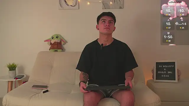 tommy and sophie online show from 15, 2, 2025