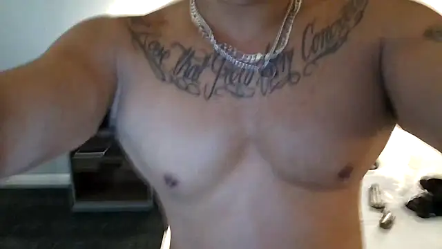 EatMyCake831 online show from 27, 2, 2025