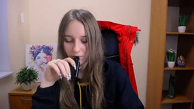  Nicole new online show from 3, 12, 2024