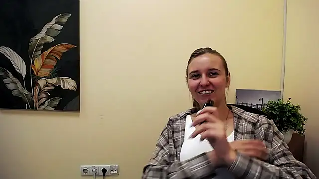  Nicole new online show from 12, 9, 2025