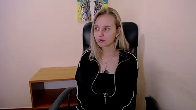  Nicole new online show from 20, 9, 2025