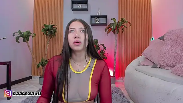 Aixaa charles online show from 20, 11, 2025