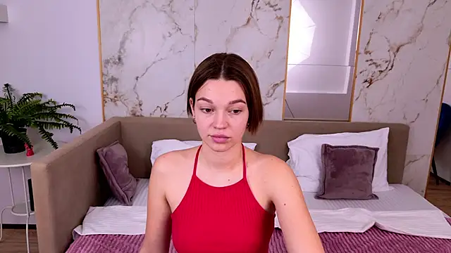 Snapshot of DanaLoved chatting on 2, 1, 2025 DanaLoved online show from 2, 1, 2025