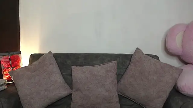 stephaniedj1 online show from 9, 10, 2025