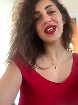 EmaSkyes online show from 13, 10, 2025