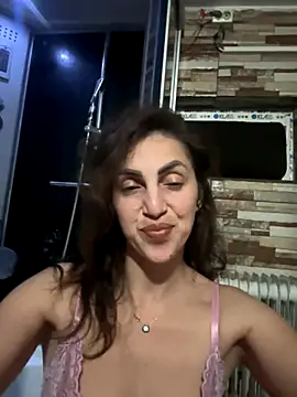 EmaSkyes online show from 19, 10, 2025