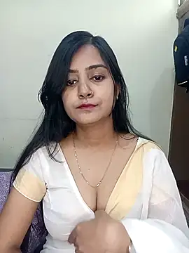 Snapshot of Miss-Riyasingh chatting on 26, 4, 2026 Miss-Riyasingh online show from 26, 4, 2026