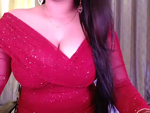Snapshot of Sexy_Myra18 chatting on 15, 5, 2026 Sexy Myra18 online show from 15, 5, 2026