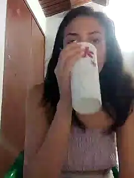 aurelialux online show from 8, 2, 2025