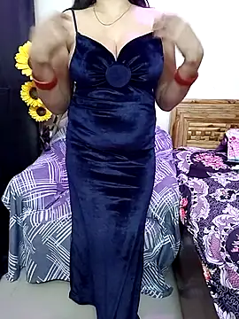 Snapshot of kaamuk_shweta chatting on 8, 3, 2026 kaamuk shweta online show from 8, 3, 2026