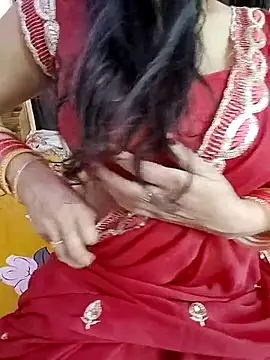 Snapshot of kaamuk_shweta chatting on 26, 3, 2026 kaamuk shweta online show from 26, 3, 2026