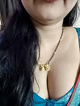 Snapshot of kaamuk_shweta chatting on 28, 3, 2026 kaamuk shweta online show from 28, 3, 2026