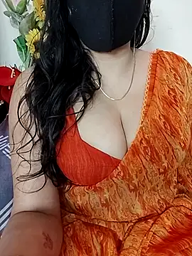 Snapshot of kaamuk_shweta chatting on 28, 4, 2026 kaamuk shweta online show from 28, 4, 2026
