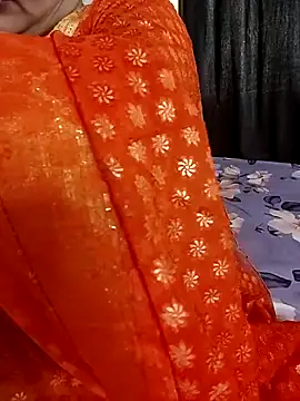 Snapshot of kaamuk_shweta chatting on 30, 4, 2026 kaamuk shweta online show from 30, 4, 2026