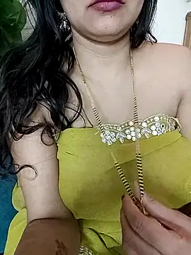 Snapshot of kaamuk_shweta chatting on 9, 5, 2026 kaamuk shweta online show from 9, 5, 2026