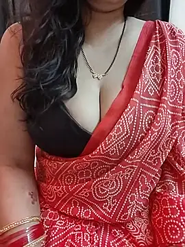 Snapshot of kaamuk_shweta chatting on 29, 5, 2026 kaamuk shweta online show from 29, 5, 2026