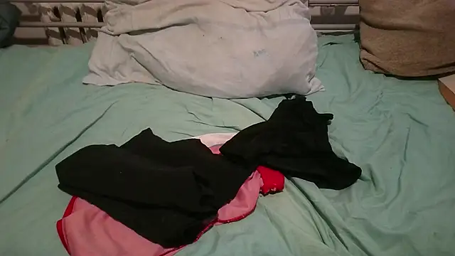 Snapshot of krissraw chatting on 20, 3, 2025 krissraw online show from 20, 3, 2025