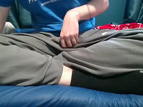 Snapshot of krissraw chatting on 26, 10, 2025 krissraw online show from 26, 10, 2025