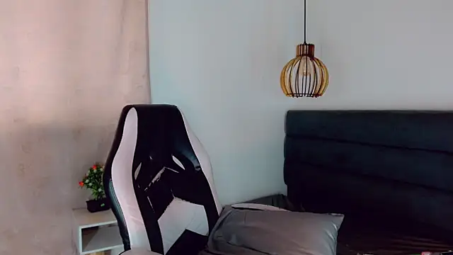 Oriana braom online show from 13, 2, 2025