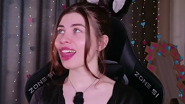 callmetori online show from 27, 2, 2026