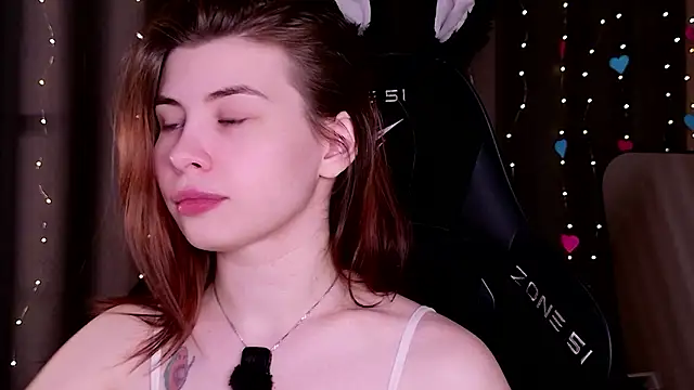 callmetori online show from 4, 3, 2026