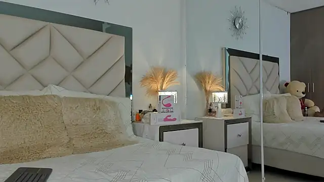 alexa tobar online show from 23, 9, 2025