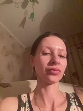 Starry Siren online show from 4, 4, 2026