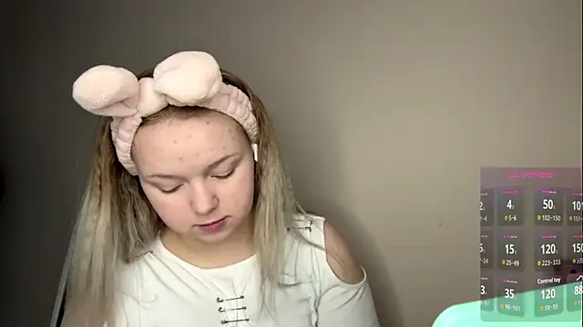 ZaraCreedon online show from 23, 2, 2026