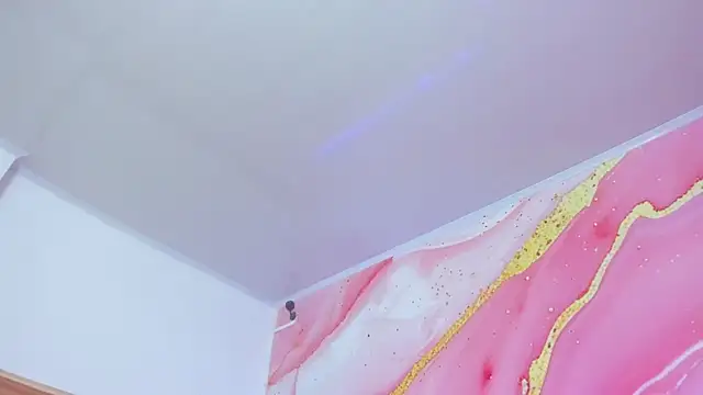 Daisy  rose online show from 30, 6, 2026