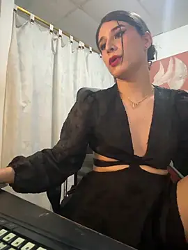 misstresbigcockts online show from 11, 10, 2025