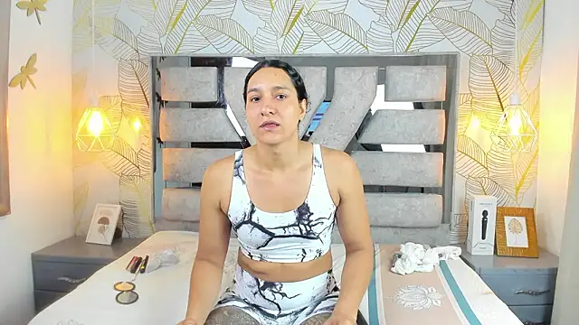 Alison Chan  online show from 28, 2, 2026