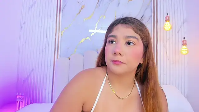 Snapshot of tifanyhills_ chatting on 7, 5, 2026 tifanyhills online show from 7, 5, 2026