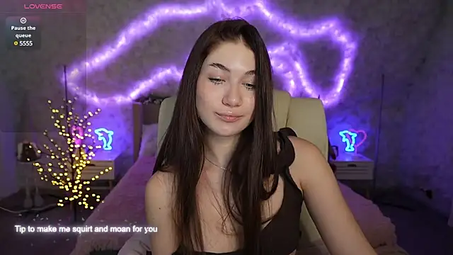 Snapshot of Sunny_Sweety chatting on 3, 2, 2025 Sunny Sweety online show from 3, 2, 2025