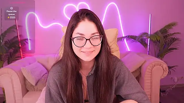 Snapshot of Sunny_Sweety chatting on 9, 3, 2025 Sunny Sweety online show from 9, 3, 2025