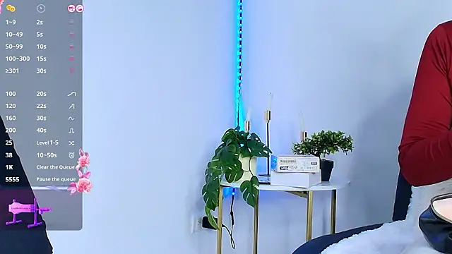 Snapshot of Alba_Olimpo chatting on 4, 2, 2026 Alba Olimpo online show from 4, 2, 2026