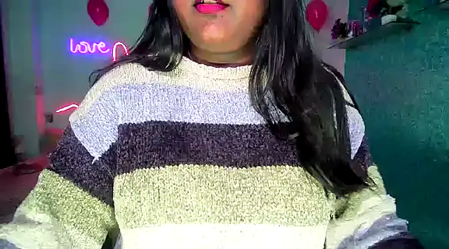 expression queen online show from 23, 2, 2025