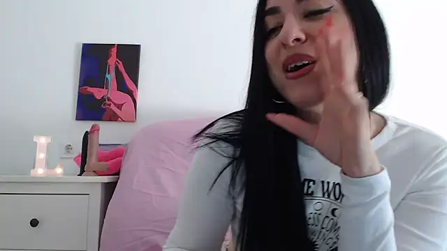 leilacam25 online show from 29, 11, 2025