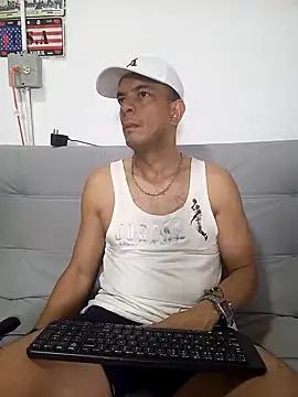 latinmartin73 online show from 13, 2, 2025