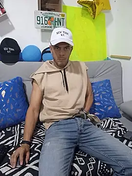 latinmartin73 online show from 9, 10, 2025