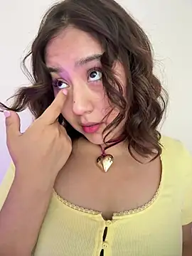 kittyfresita online show from 13, 2, 2025