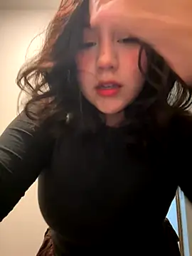 kittyfresita online show from 9, 10, 2025